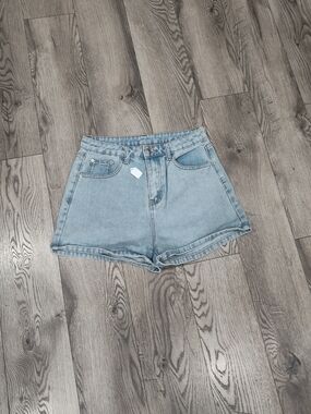 Women's Light Wash High-Rise Denim Shorts